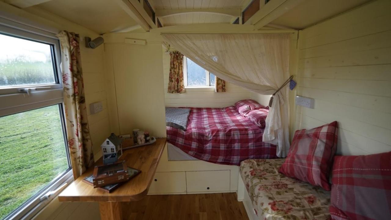 Holiday home Showman's Hut Westcote
